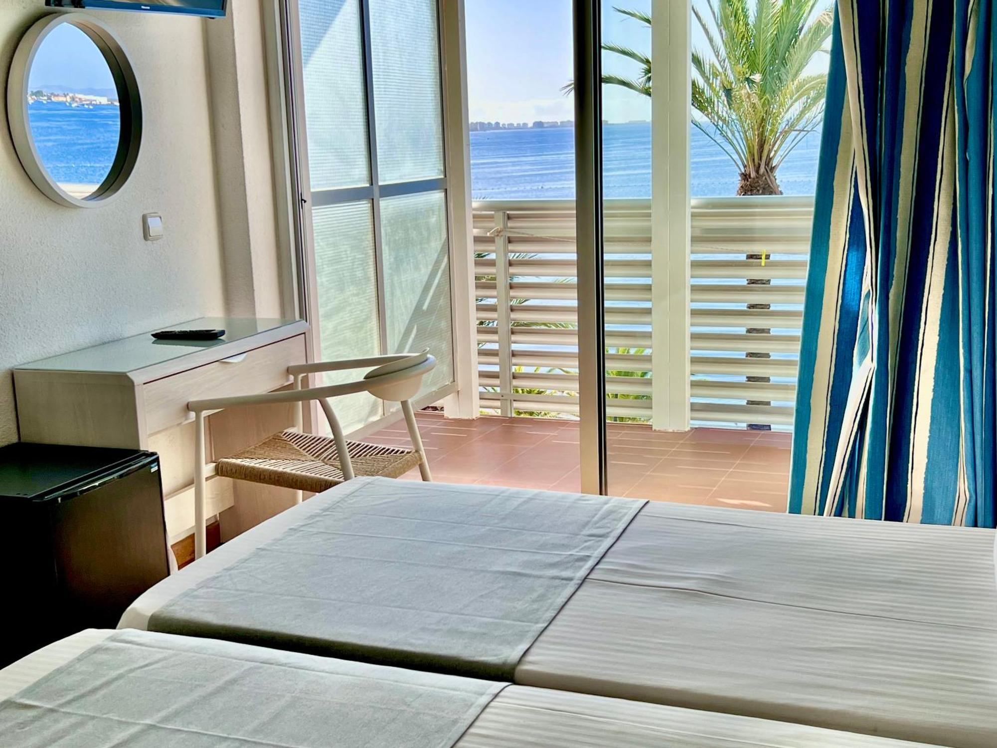 Hotel Neptuno San Pedro del Pinatar Exteriör bild